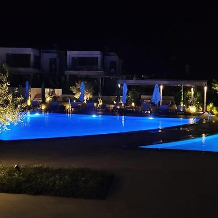 Luxury Apartment Nikiti Olea Valley Екстер'єр фото